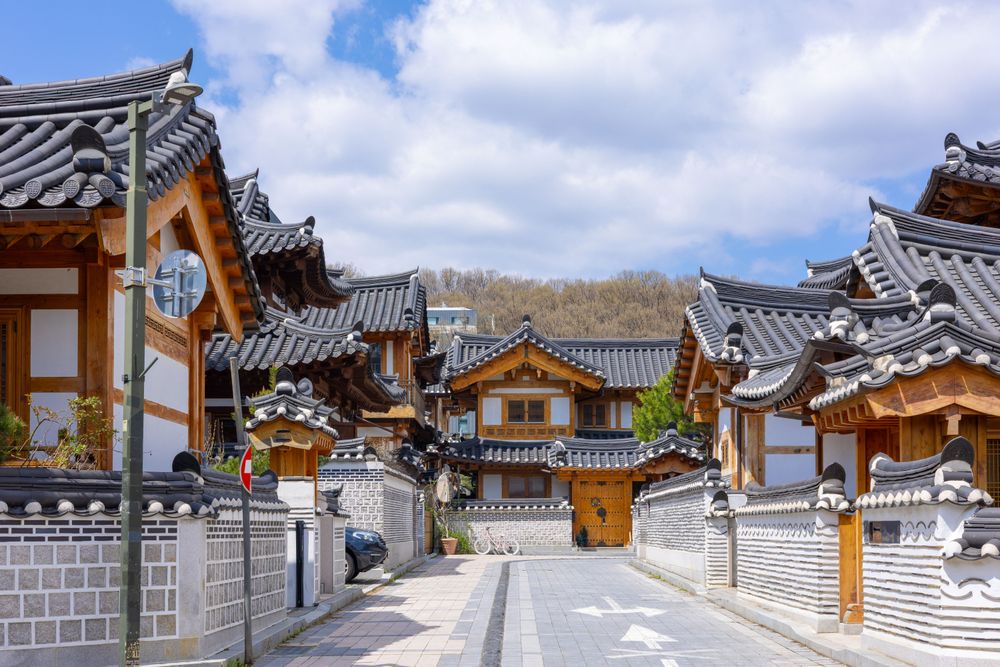 07D/05N JOURNEY OF KOREA MT SORAK WITH EUNPYEONG HANOK VILLAGE & HANBOK WEARING (AKD1)
