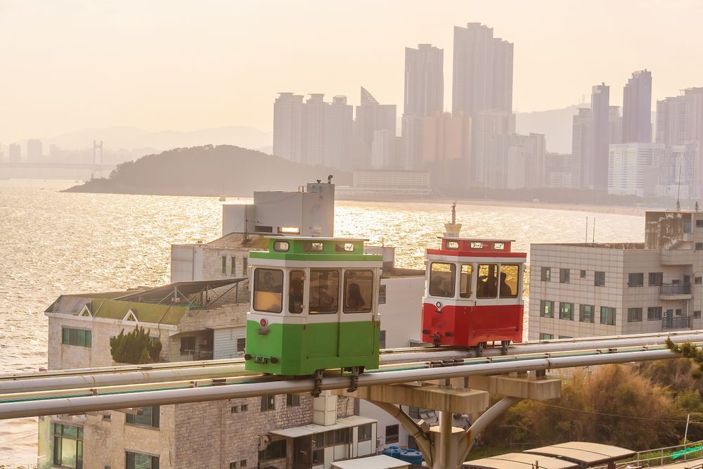 08D/06N JOURNEY OF KOREA JEJU BUSAN WITH SKY CAPSULE TRAIN & HANBOK WEARING plus EVERLAND (AKT1)-SH