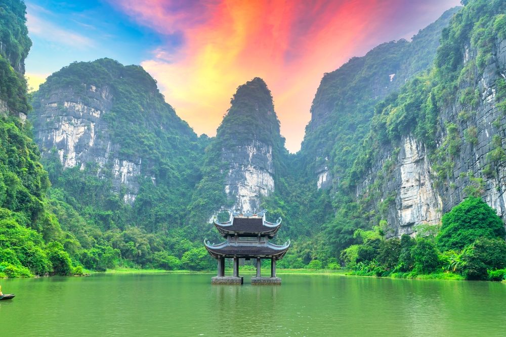 Trang An Scenic Landscape Complex Trang An Scenic Landscape Complex